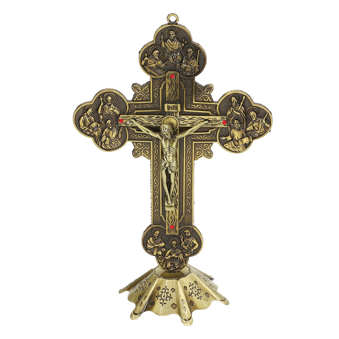 Stehendes Kruzifix, Fürbitte, Wand- und Tischkreuz, Kruzifix mit Eingelegtem Rotem Vintage-Metallmat