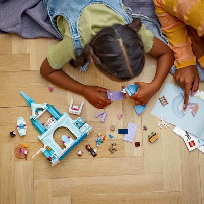 LEGO Disney Frozen Elsas Eispalast, Eiskönigin-Schloss-Spielzeug mit Prinzessin ELSA und Anna Puppen