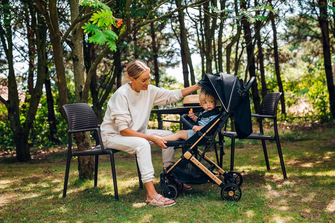 MoMi ESTELLE Kinderwagen ab 6. Monat (bis 15 kg), klappbarer Buggy mit 5-Punkt-Sicherheitsgurt, Eink