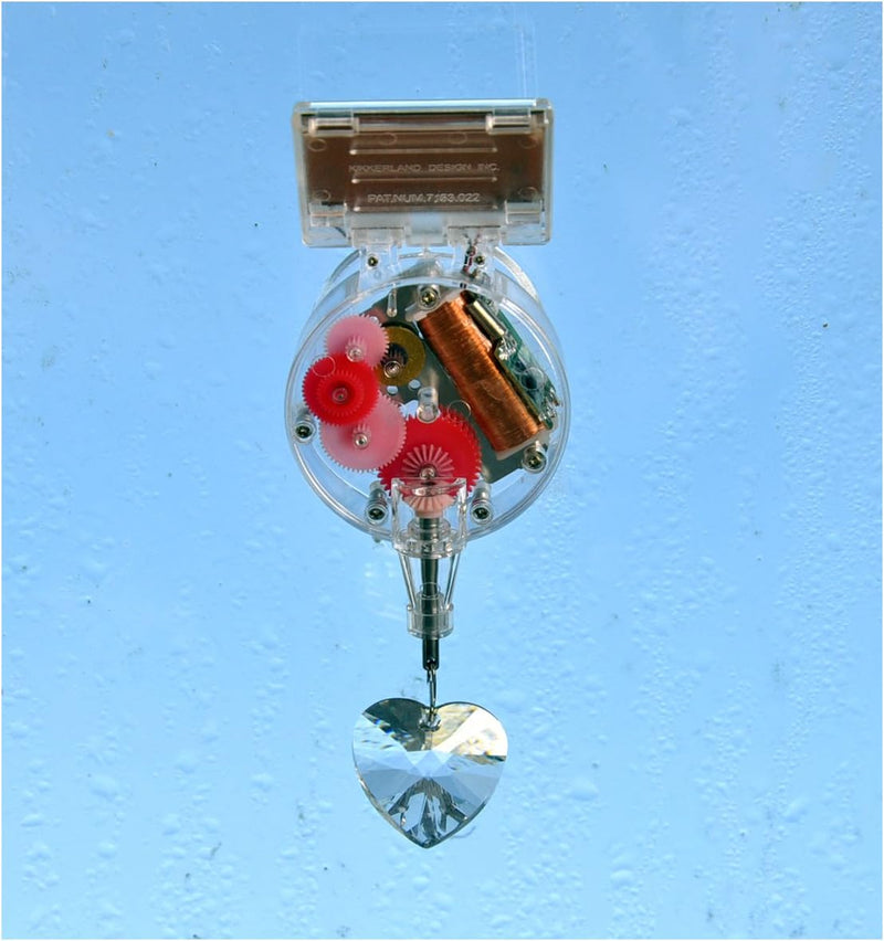 Rainbowmaker Heart solarbetrieben mit original Herz Swarowski Kristall zaubert Regenbogeneffekte