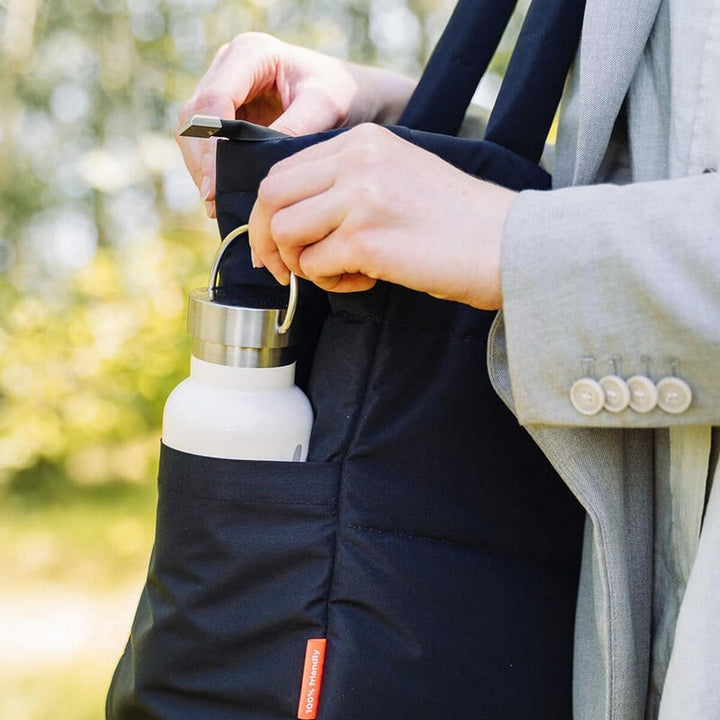 Done by Deer Wickeltasche Schwarz Gesteppt Tote Bag