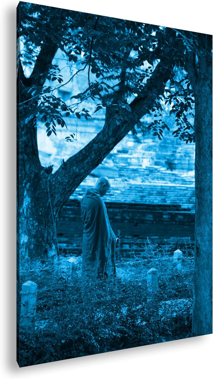 deyoli Friedlicher Mönch Format 80x60 Effekt: Monocrome Blau als Leinwandbild, Motiv fertig gerahmt