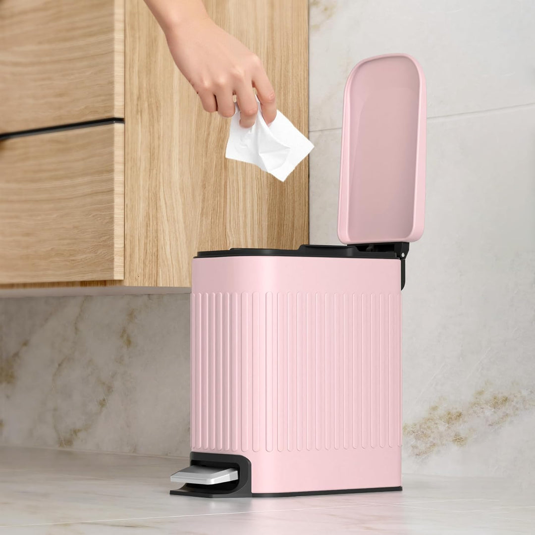 TrashAid Rosa Badezimmer-Mülleimer, 6 l Edelstahl-kleiner Mülleimer mit Deckel, Trittpedal, Niedlich