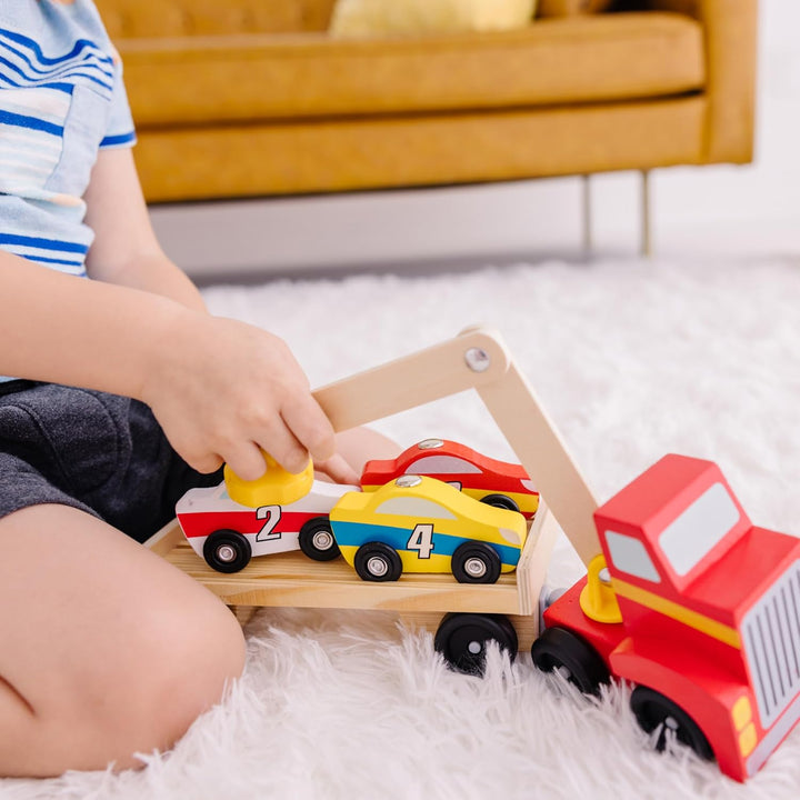 Melissa & Doug - Magnetisches Autotransporter-Spielzeugset aus Holz – (Autos & Lkws, 4 Autos und 1 L