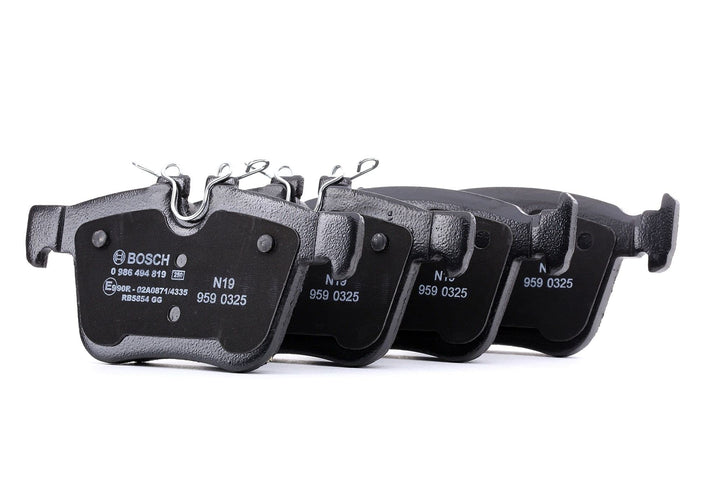 Bosch BP1993 Bremsbeläge - Hinterachse - ECE-R90 Zertifizierung - vier Bremsbeläge pro Set