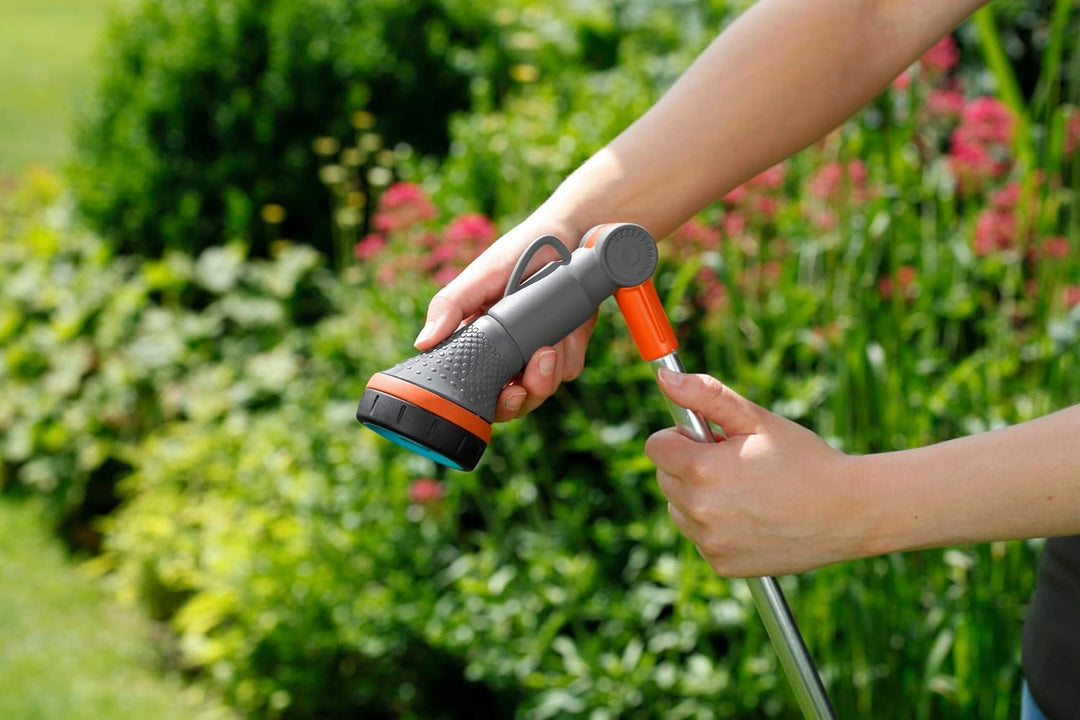 Gardena Comfort Blumenampel-Giessstab: Robuste Gartenbrause zur Bewässerung und Reinigung, 90 cm lan