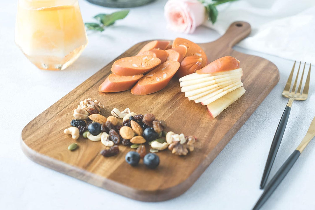 BILL.F Acacia Holz Schneidebrett mit Griff 38x19x2,2cm, Holz Charcuterie Board Paddle Cheese Board S