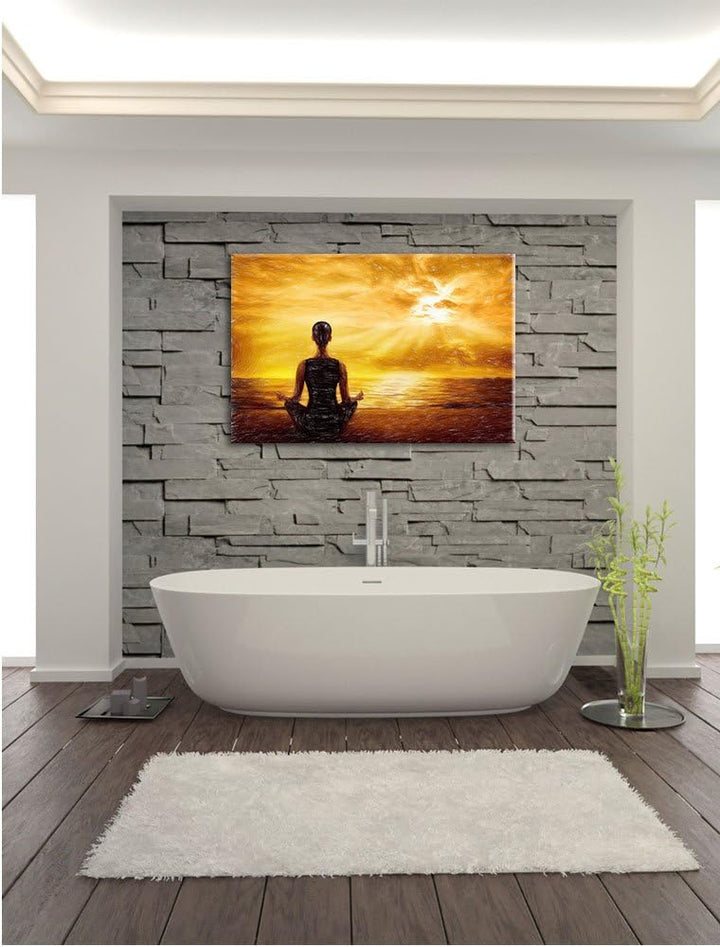 Pixxprint Frau meditiert bei Sonnenaufgang am Strand Kunst Buntstift Effekt, Format: 100x70 auf Lein