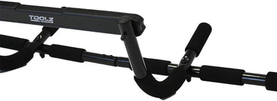 TOOLZ Chin Up Bar – Klimmzugstange für Zuhause – Multifunktionstrainer für Sit-ups, Press-ups & Chin