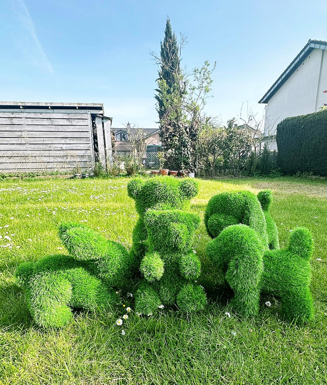 Innovative Kunstwerk Figuren aus Kunstrasen Hase Bär Hund Tier Garten Dekoration Gras Deko (Hund, 35