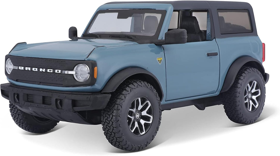 Maisto Ford Bronco Badlands (2020): Modellauto im Massstab 1:24, Türen beweglich, ca. 20 cm, orange