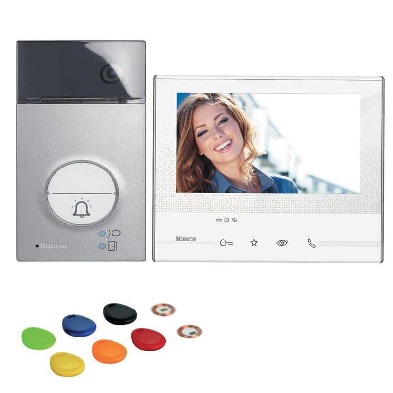 BTicino, Flex ONE 2-Draht Videosprechanlagen WLAN Set, Classe 300 X13E mit 7" Touchscreen, 105° Weit