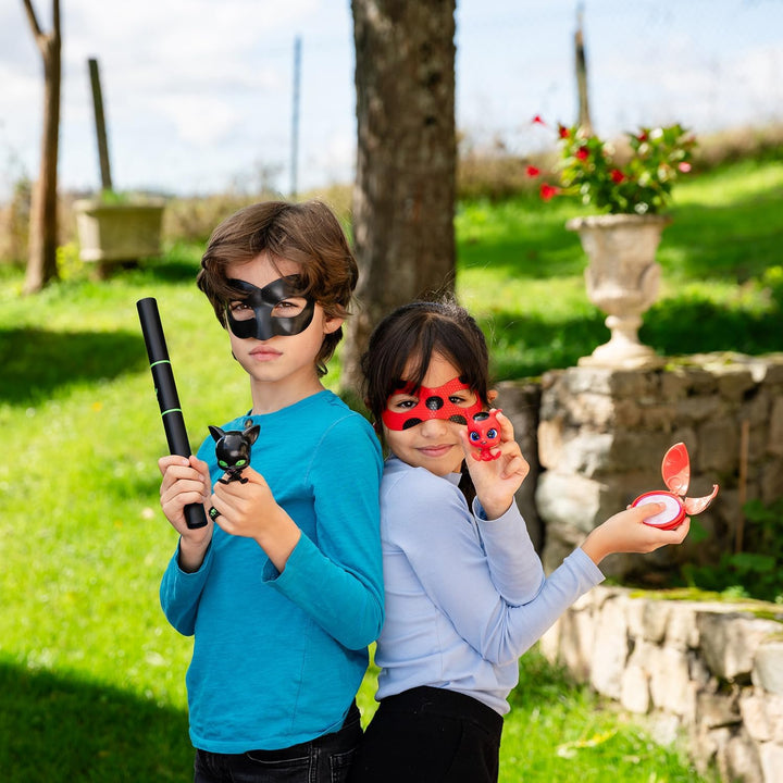 Bandai - Miraculous Ladybug - Verwandlungsset - Cat Noir - Superhelden-Kostüm und Accessoires - Kost