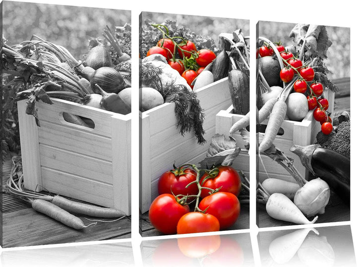 Pixxprint Gemüse in Holzkisten als Leinwandbild | Grösse: 3 Teilig (120x80) | Wandbild| Kunstdruck |