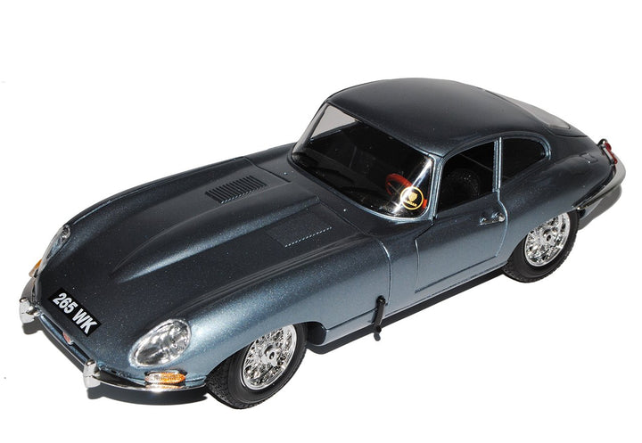 Jaguar E-type Coupe Silber-grau 1/18 Bburago Burago Modellauto Modell Auto SondeRangebot