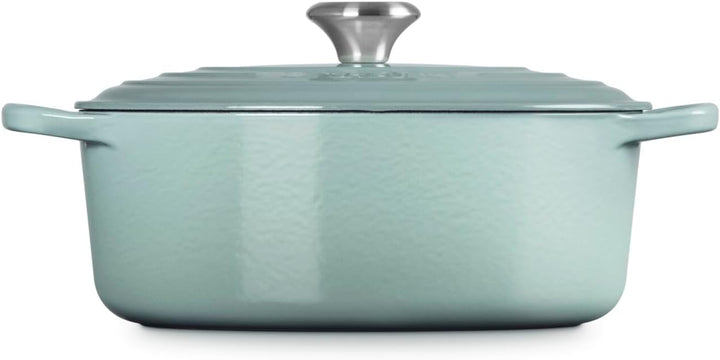 Le Creuset Signature Ovaler Bräter aus Gusseisen, 27 cm, 4,1 Liter, Sea Salt Sea Salt 35,2 x 22,6 x