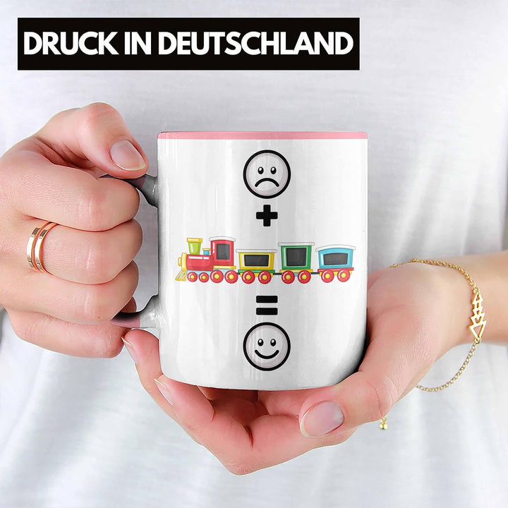 Trendation - Eisenbahn Tasse Geschenk für Eisenbahner Modelleisenbahn :(+ Eisenbahner = :) Lustige G