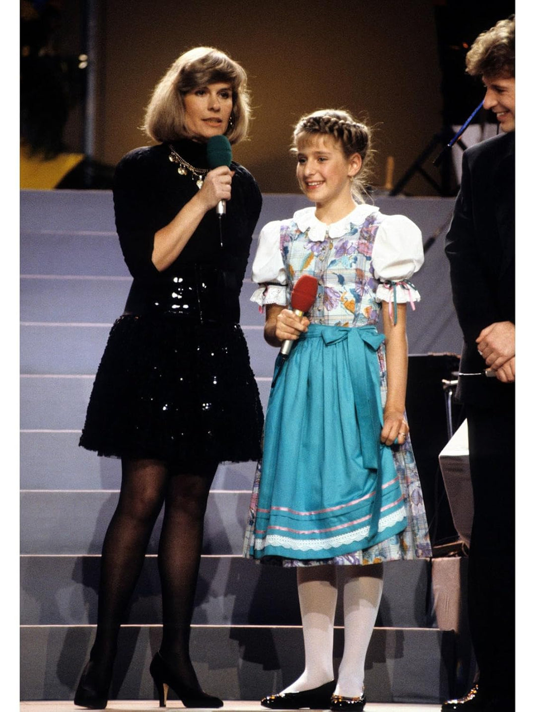 Die Biografie über Mary Roos: Schlager mit Klasse. Komplett in Farbe, Taschenbuch