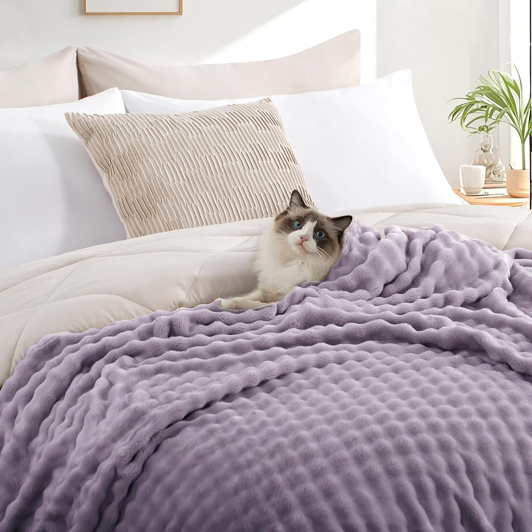 RUIKASI Bubble Decke Kuscheldecke Flauschig Violett - 150x200cm Sofadecke & Couchdecke aus Plüsch, W