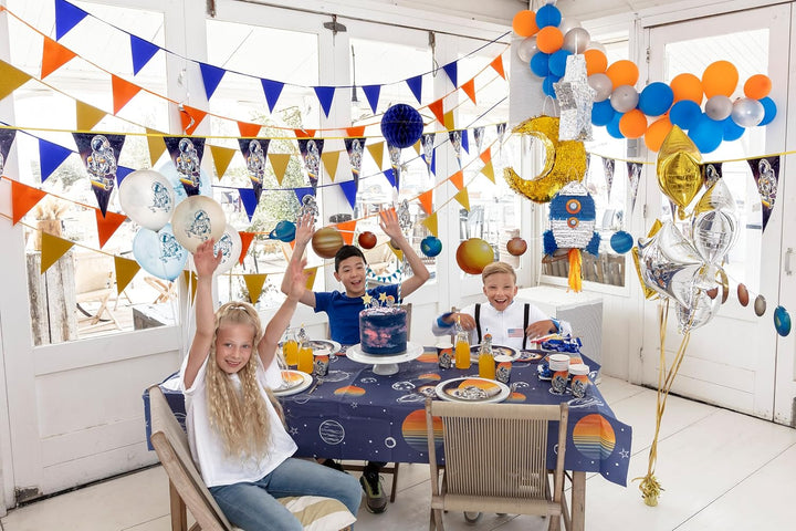 Boland 50514 - Pinata Rakete, 56 x 23 cx 18 cm, Hängedeko, Dekoration für Geburtstag, Mottoparty und