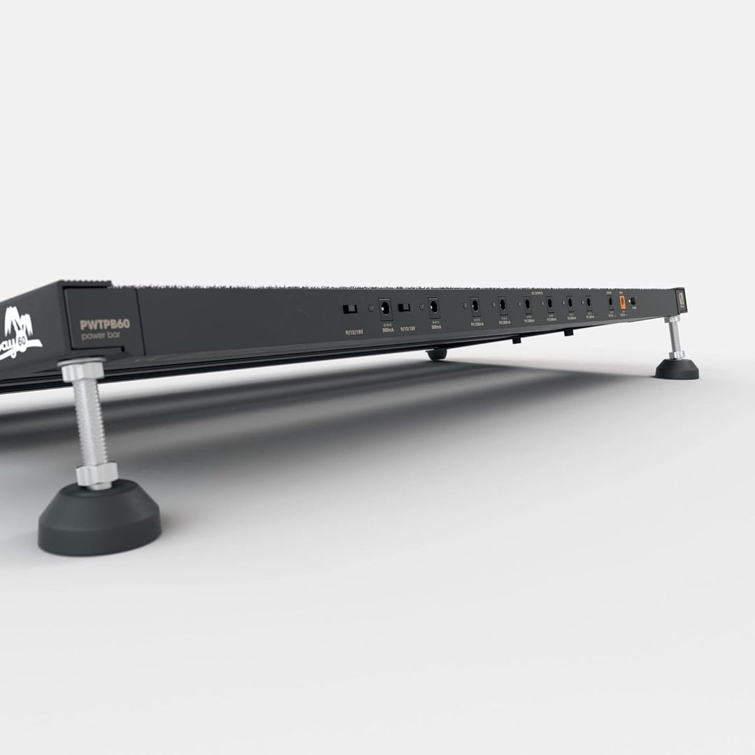 Palmer Pedalbay 60 PB Set - Pedalboard 60 cm inkl Palmer WT PB 60 Netzteil mit 8 Ausgängen, 60 cm