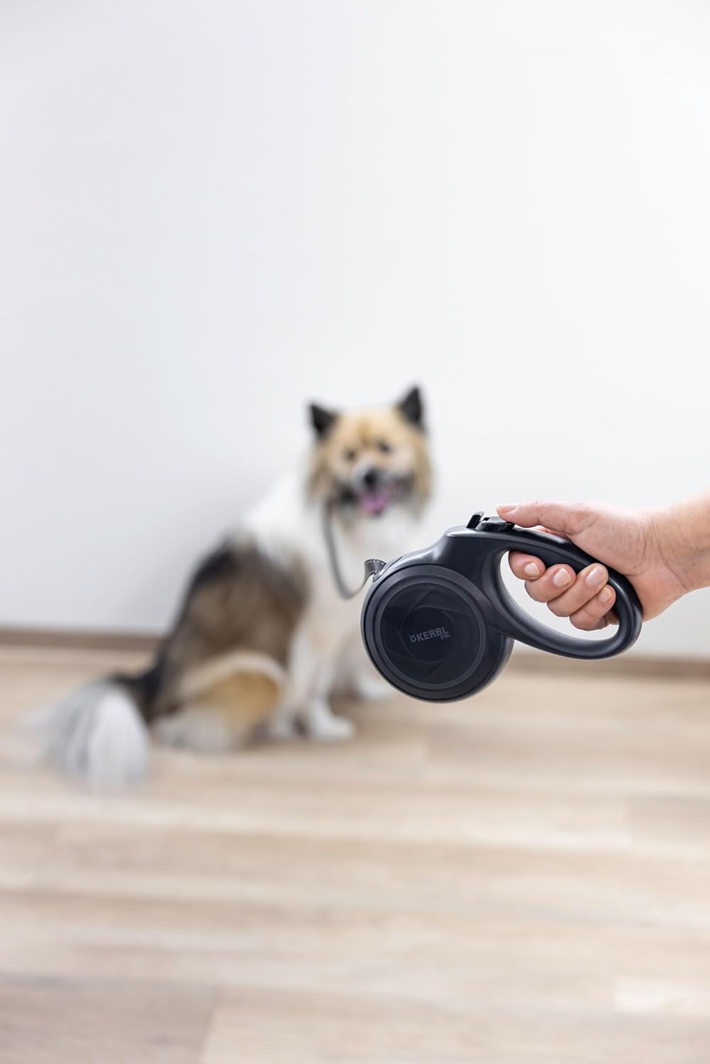 Kerbl Pet Rollleine, Hundeleine, anthrazit, 5 m, für Hunde bis 50 kg, Lange Flexi Leine, ergonomisch