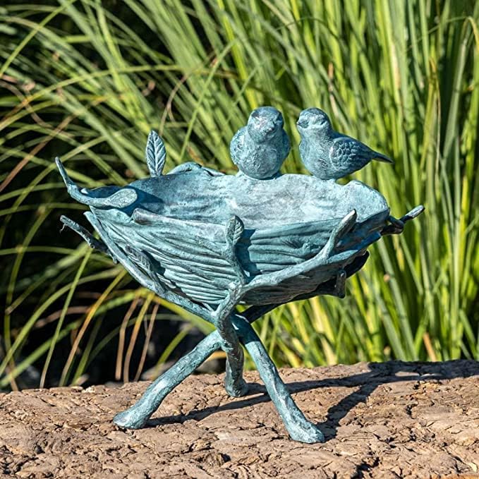 IDYL Bronze-Skulptur Zwei Vögel auf einem Vogelnest | 19x31x37 cm | Tierfigur aus Bronze handgeferti