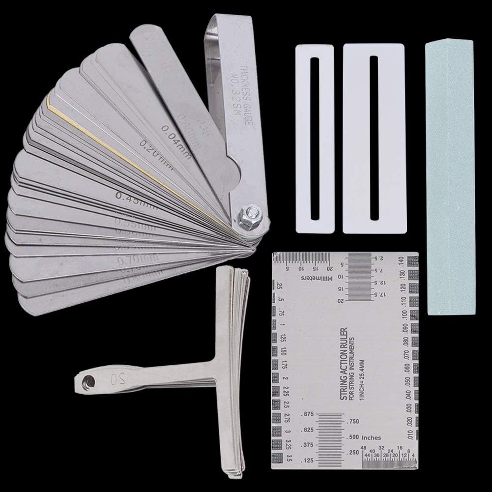 Das Gitarren-Werkzeugset mit Sander Radius Gauge String Action Lineal Griffbrettschutz eignet sich z