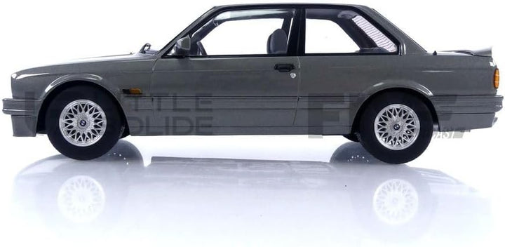 Kk Scale Models 180881S Miniaturauto aus der Kollektion, Grey Metallic