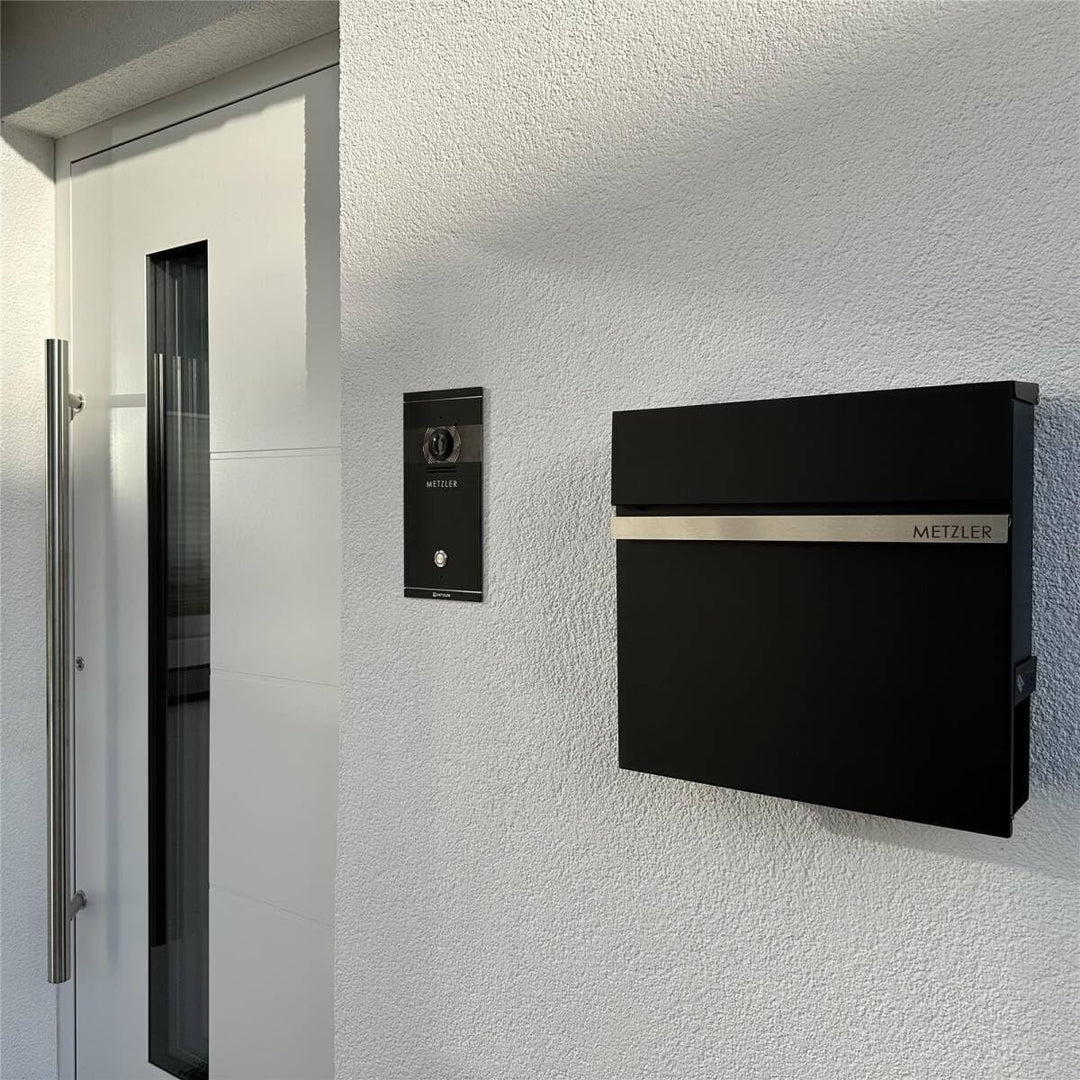 Metzler Briefkasten mit Zeitungsfach Anthrazit - Personalisiert mit Edelstahl V2A Namensschild -Pulv