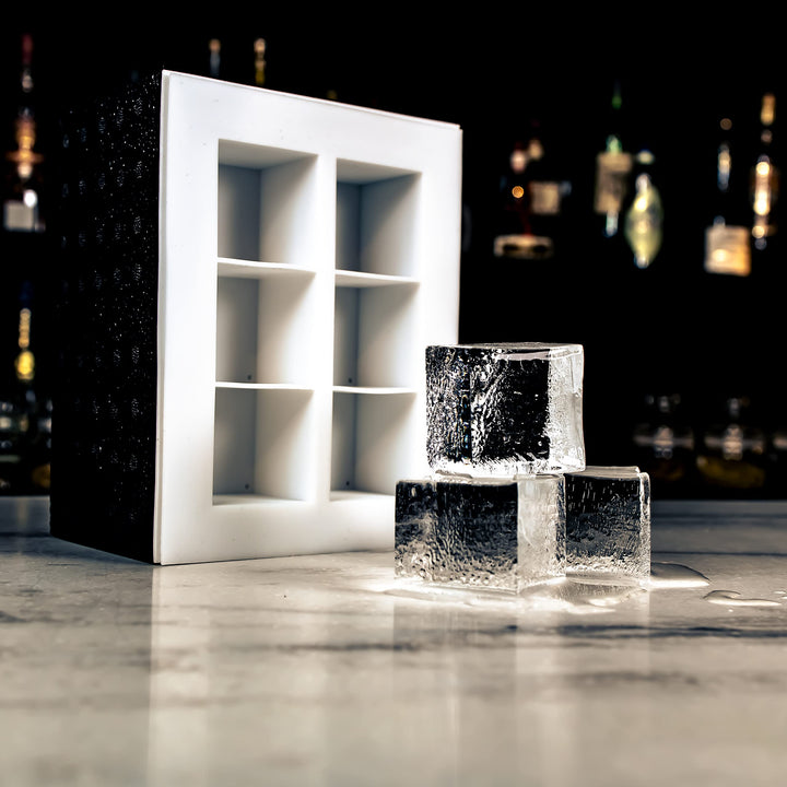 Clear Ice Box Big Cubes | Eisbox mit Eiswürfelform für 6 grosse, klare Eiswürfel | je 5 x 5 x 5 cm |