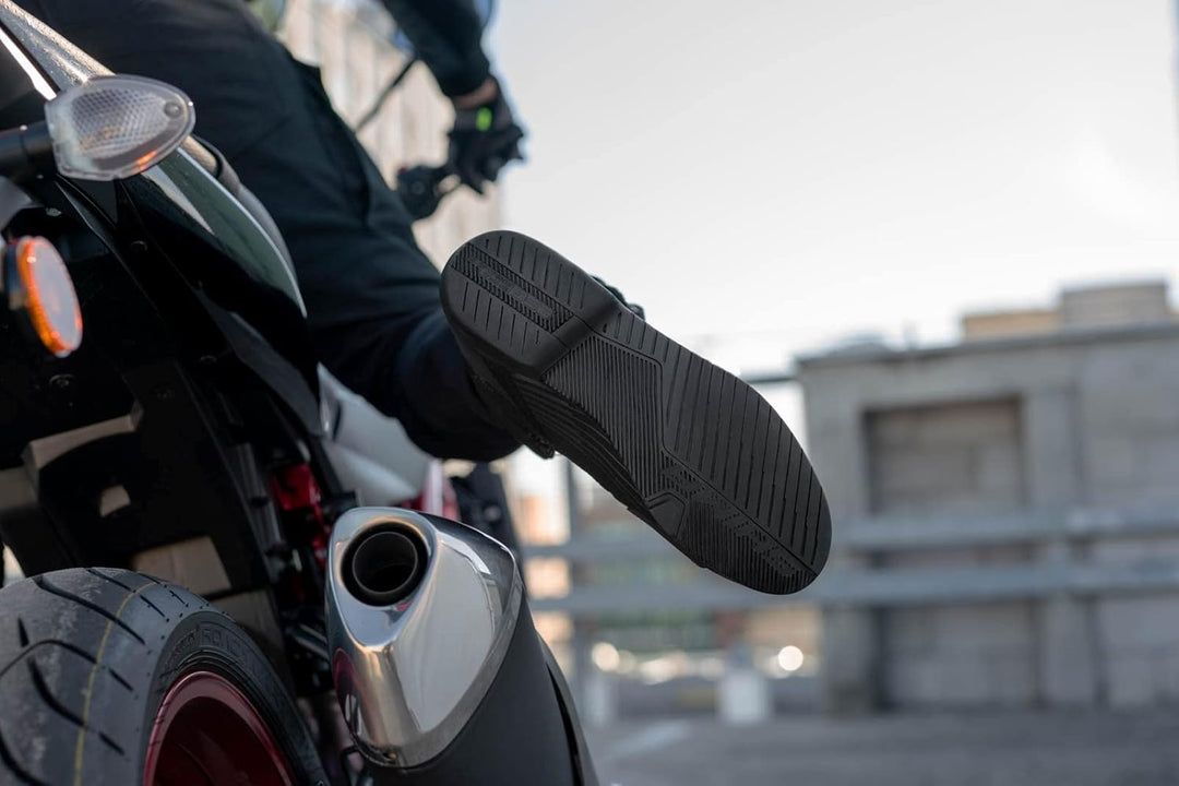SHIMA EDGE Vented, Motorradschuhe für Männer - Verstärkte Strassenreitschuhe mit ATOP-Verschlusssyst