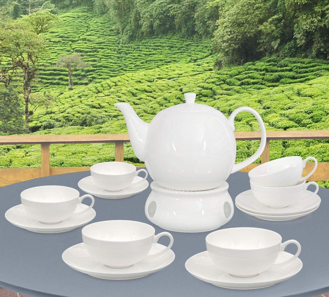Buchensee Teeservice aus Fine Bone China Porzellan. Teekanne in fein-cremigem Weiss mit 1,5l Füllvol