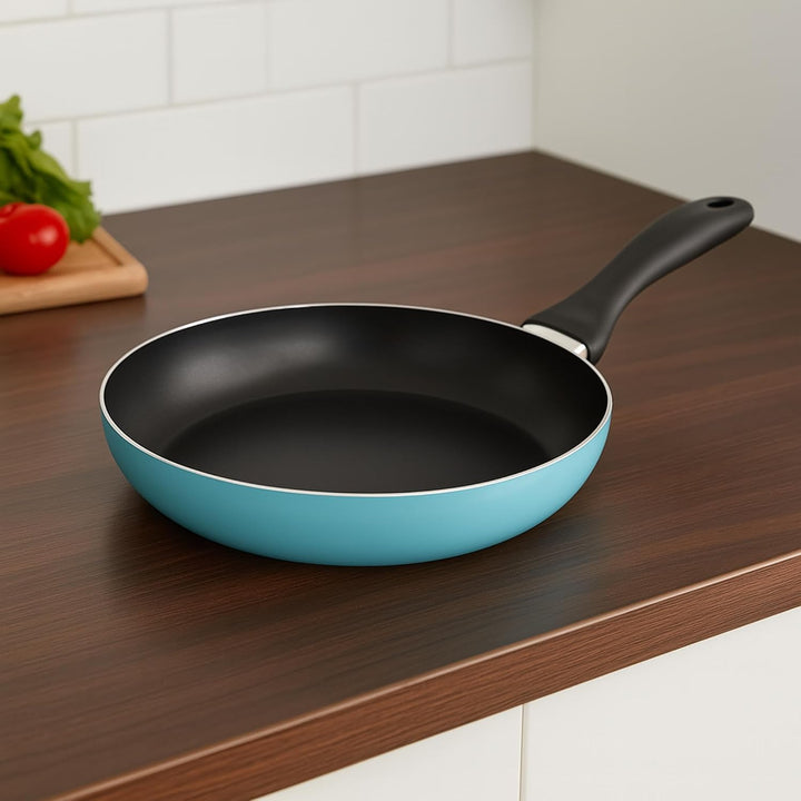 Pfannenset Ø16 Ø 20 Ø24 und Ø28 cm Induktion, antihaftbeschichtet, aus gepresstem Aluminium, in Himm