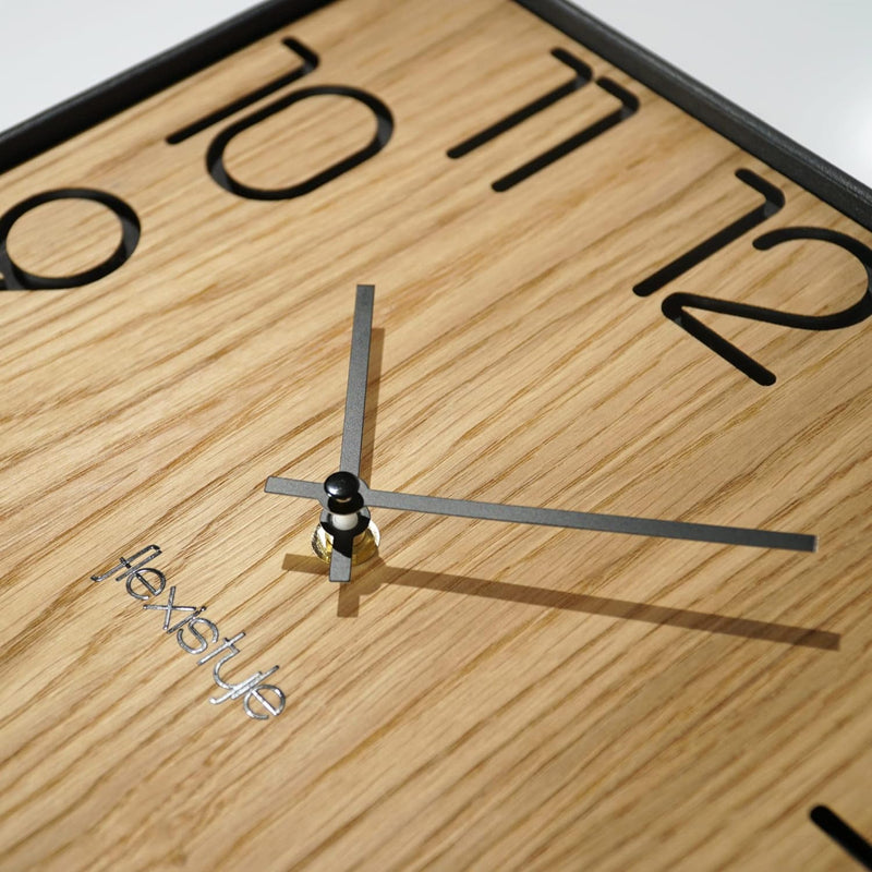 FLEXISTYLE Holzwanduhr Wood Square Holz Eiche 30cm Durchmesser holzoptik ohne tickgeräusche