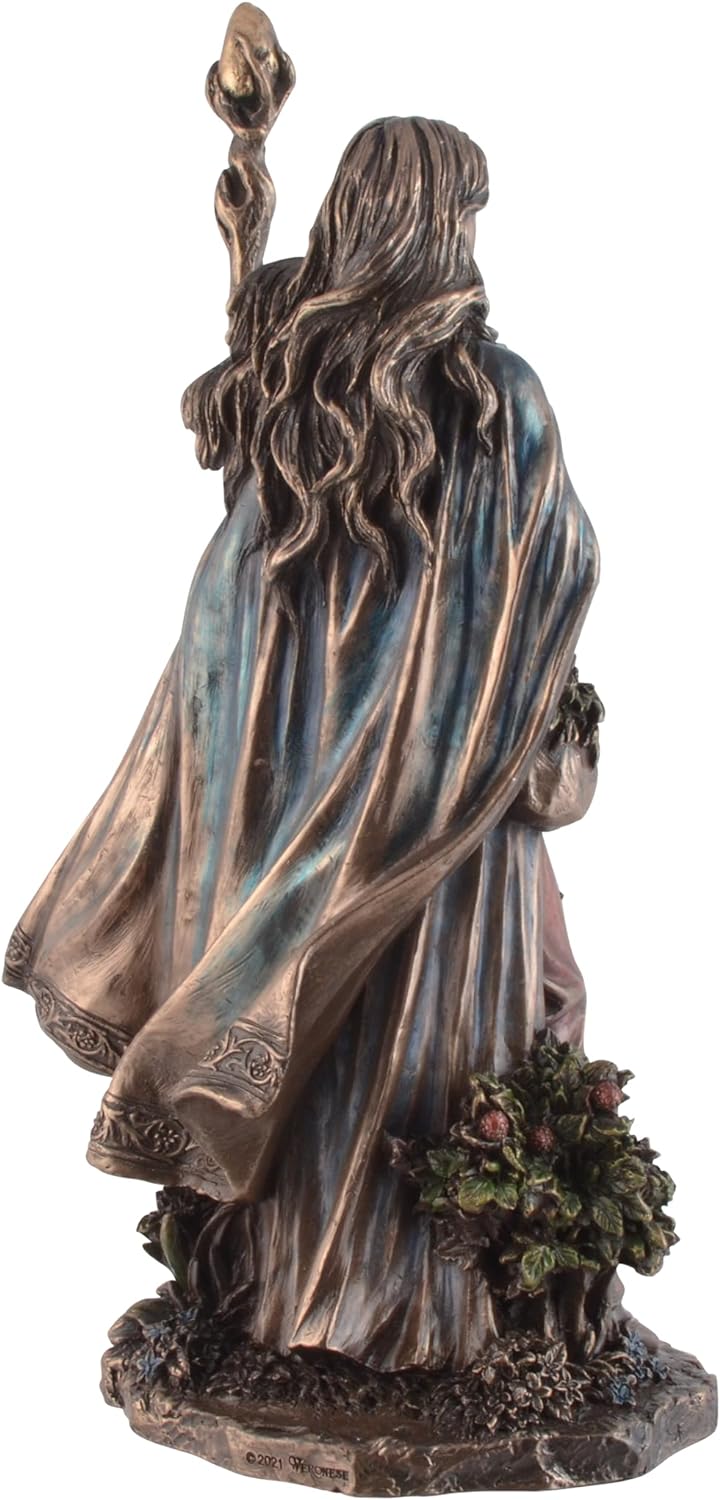 Germanische Walküre Eir Göttin der Heilkunst - aus Kunststein, von Hand bronziert und coloriert, by