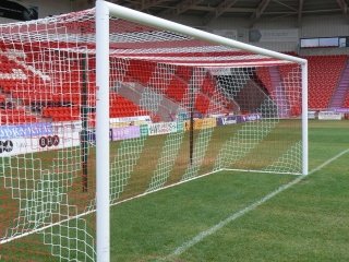 Netsportique Fussballtornetz Stadion PRO - 7,50 x 2,50 x 2 x 2m - 4mm - PP - wetterfest - knotenlos