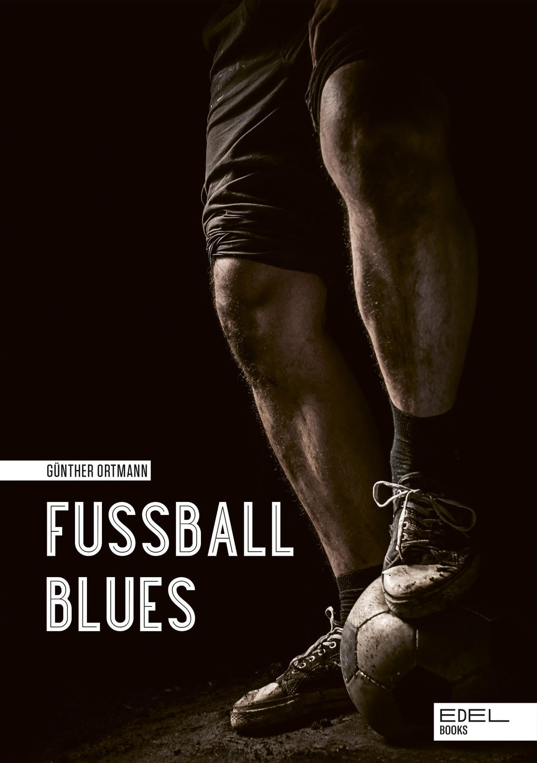 Fussball Blues: »Eines der besten Fussballbücher, das es jemals gegeben haben wird«, Gebundenes Buch
