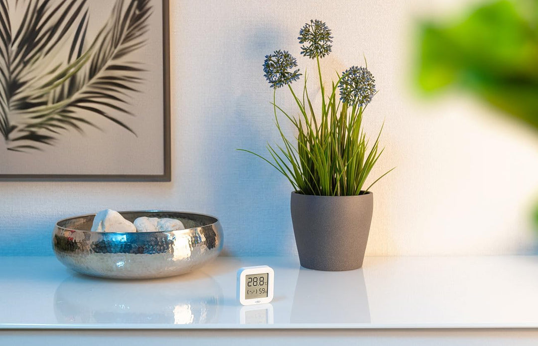 infactory Temperaturmessgerät: 4er-Set Mini-Thermo-/Hygrometer, Komfort-Anzeige, LCD, Bluetooth, App