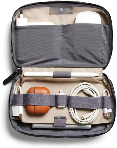 Bellroy Tech Kit, Tech Accessories Reissverschlusstasche (Powerbank, Handy-Ladegerät, Kabel, Ohrhöre