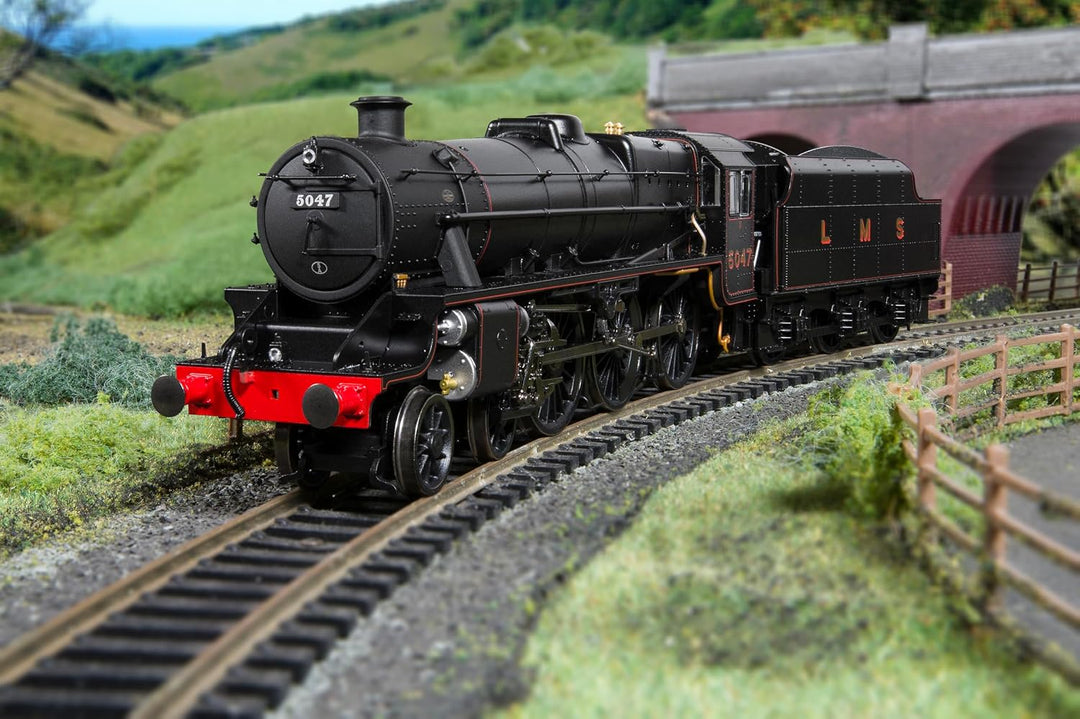 Hornby R30274 LMS Stanier 5MT Schwarz 5 5047