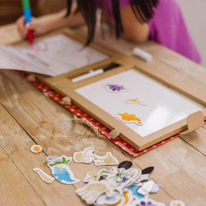 Melissa & Doug | Natural Play: Spielen, Zeichnen, Kreieren, Wiederverwendbares | Mal & Magnet-Set -