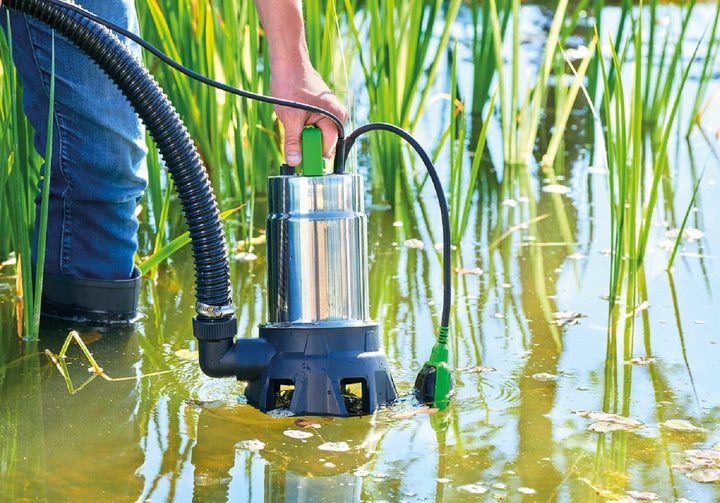 AQUANIQUE Tauchpumpe DWP 19000 (bis 19.000 l/h Fördermenge, max. 25 mm Konrgrösse, 750 W, 9 m Hmax)