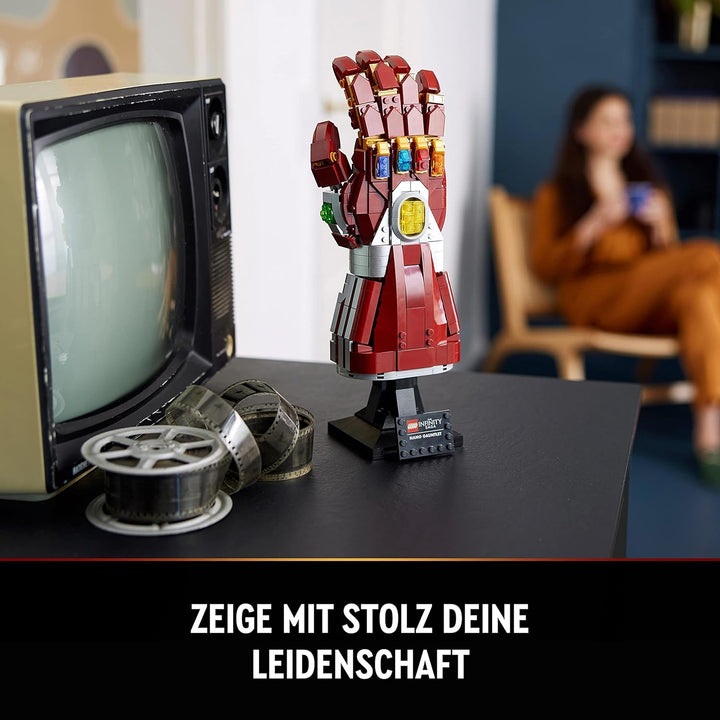 LEGO 76223 Marvel Iron Mans Nano Handschuh, Baubares Iron Man-Modell mit Infinity-Steinen, Filmset „