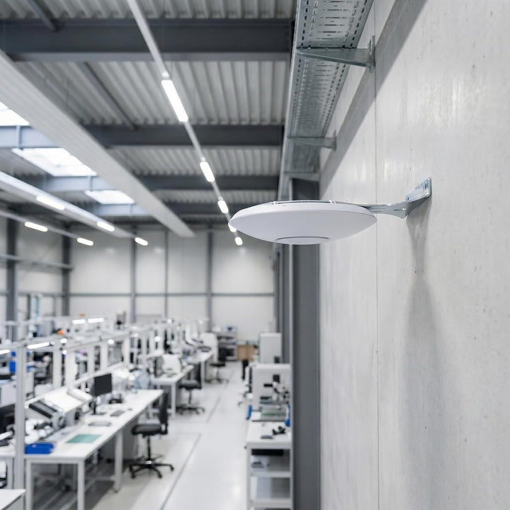 Wandhalterung für Ubiquiti UniFi U7 & U6, Stahl, 90 Grad Winkel, Wandmontage, Made in Germany, Edels