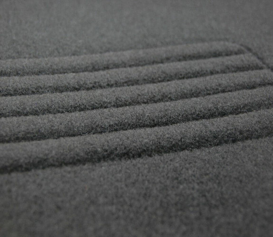 Velourmattenset für MG Marvel R ab Bj. 2021 3-TLG. STD ANTHRAZIT ovale Befestigungen Mit Absatzschon