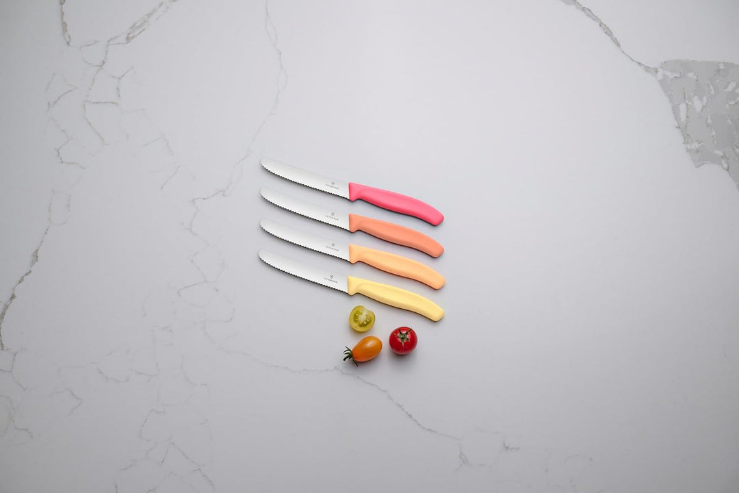 Victorinox Swiss Classic Frühstücksmesser, Brötchenmesser, Set 4teilig, Scharfe Klinge, Wellenschlif