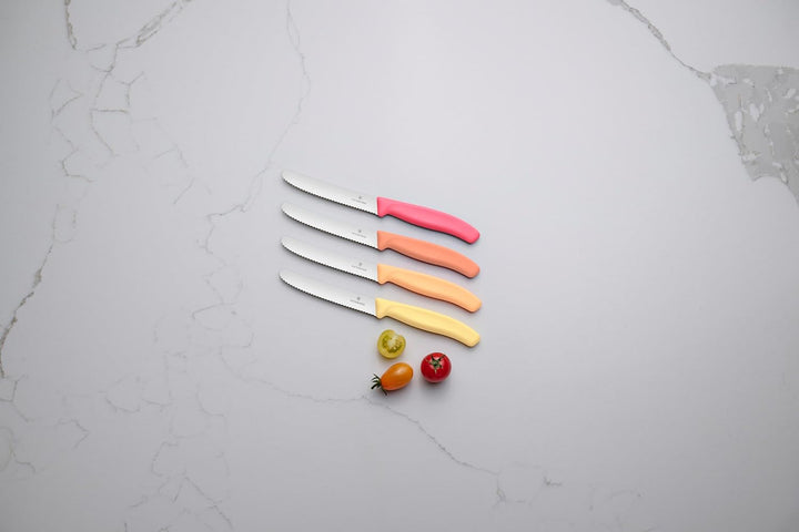 Victorinox Swiss Classic Frühstücksmesser, Brötchenmesser, Set 4teilig, Scharfe Klinge, Wellenschlif