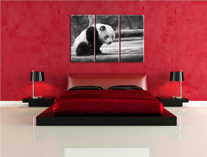 niedlicher junger Panda auf Holzstämmen NewArt 3-Teiler Leinwandbild 120x80 Bild auf Leinwand, XXL r