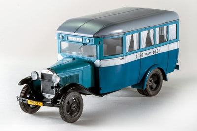 MiniArt 38005 - Modellbausatz Passanger Bus GAZ-03-30, grau